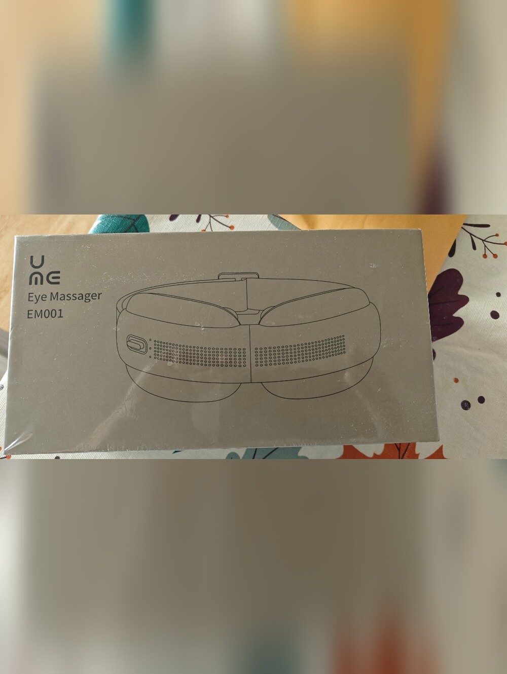 EM001 Gray Eye Massager - Relaxing Heat & Vibration